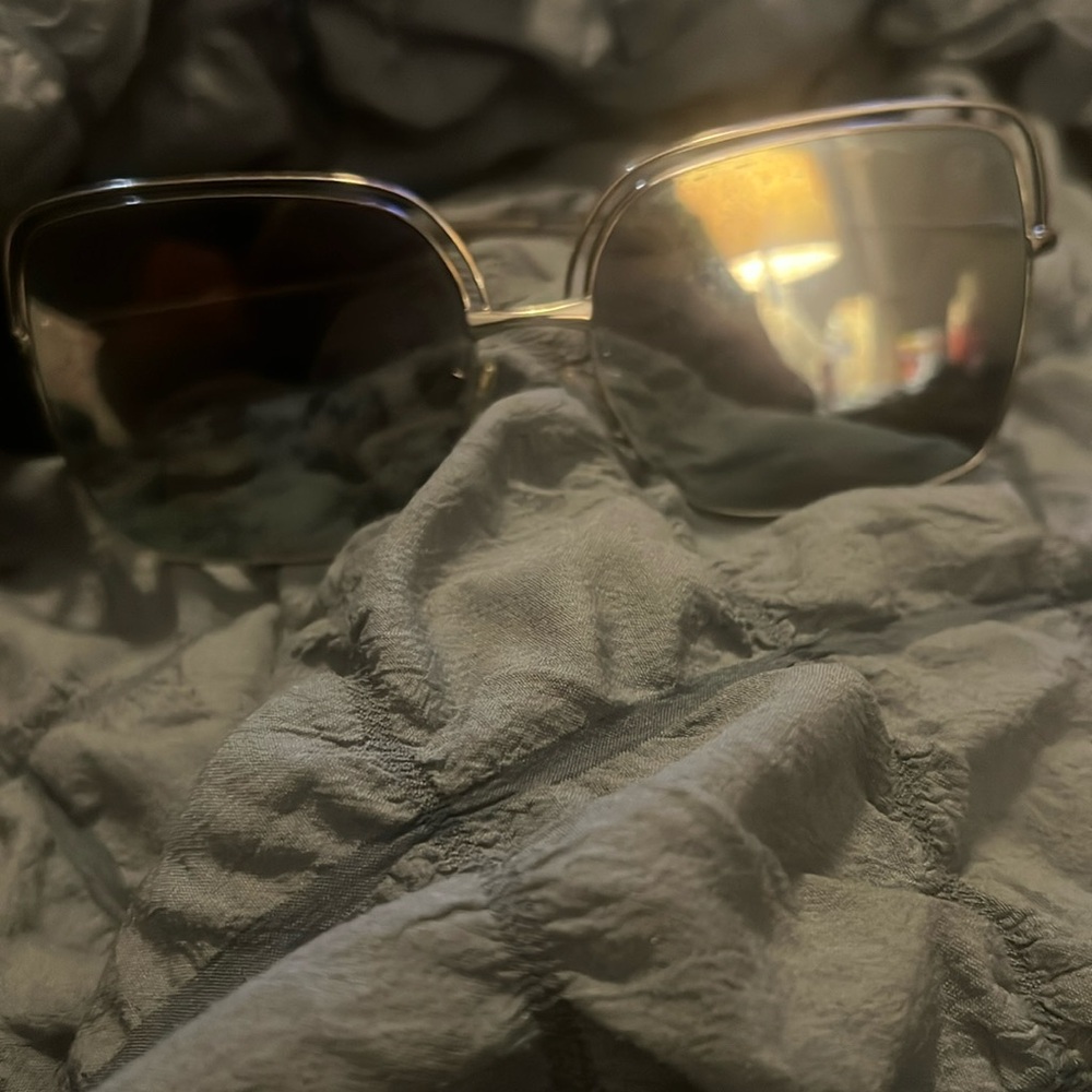 Vince Camuto Aviator Sunglasses